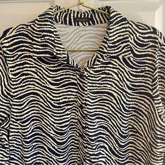 J. McLaughlin Blue and Cream Patterned Dress - Picture 2 of 7